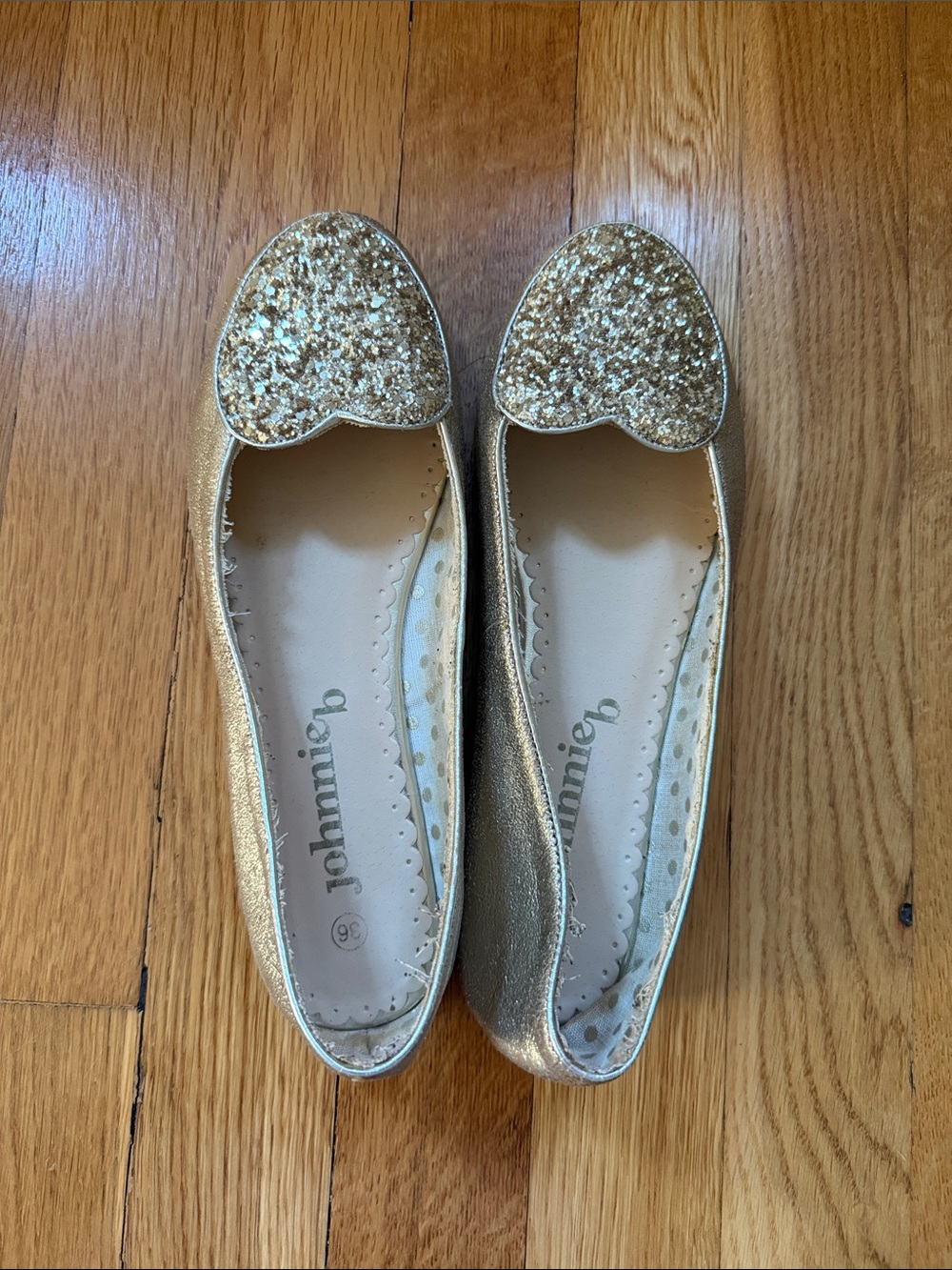 Boden Gold Glitter Heart Toe Ballet Flats